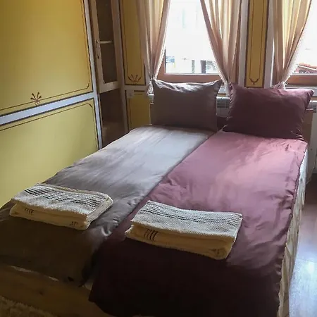 Konukevi за гости бащино огнище Koprivştitsa