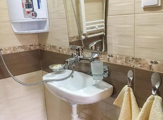 за гости бащино огнище *